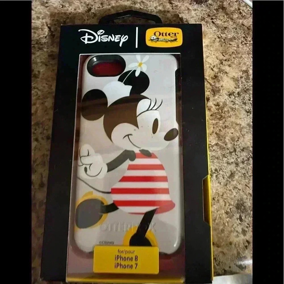 iPhone case - Picture 1 of 2